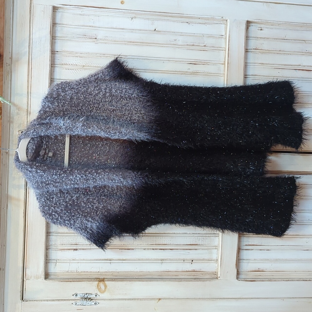 Roz & Ali, gray and black sparkle short sleeve open cardigan /duster. Si…